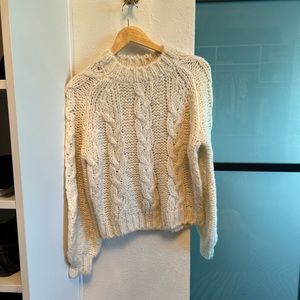 Anine Bing Ivory cable knitted sweater. Sz XS